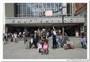 Lee más sobre el artículo Marienplatz, Virtualmarkt y el Ayuntamiento