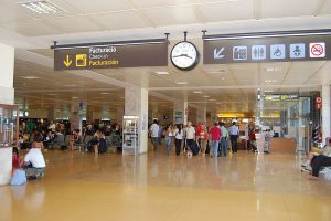 Lee más sobre el artículo Cómo ir o llegar de Barcelona al Aeropuerto de Girona