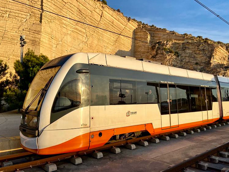 Tram Alicante, turismo en tranvía por la Blanca