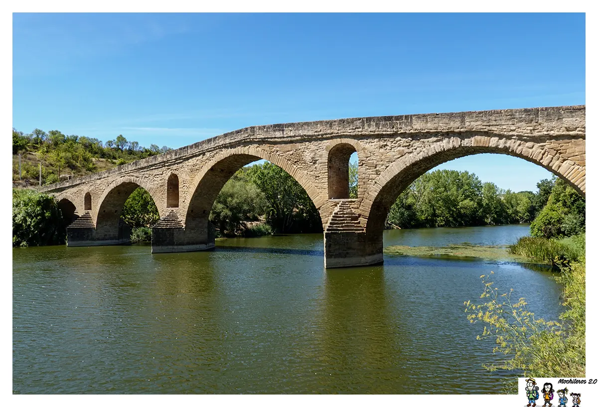 Arcos puente románico