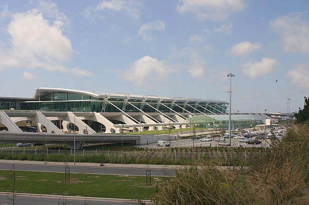 Del Aeropuerto de Oporto al centro