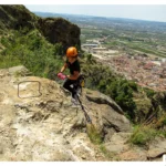 ¿Tu seguro de viaje cubre deportes de aventura? Todo lo que debes saber antes de lanzarte a la acción