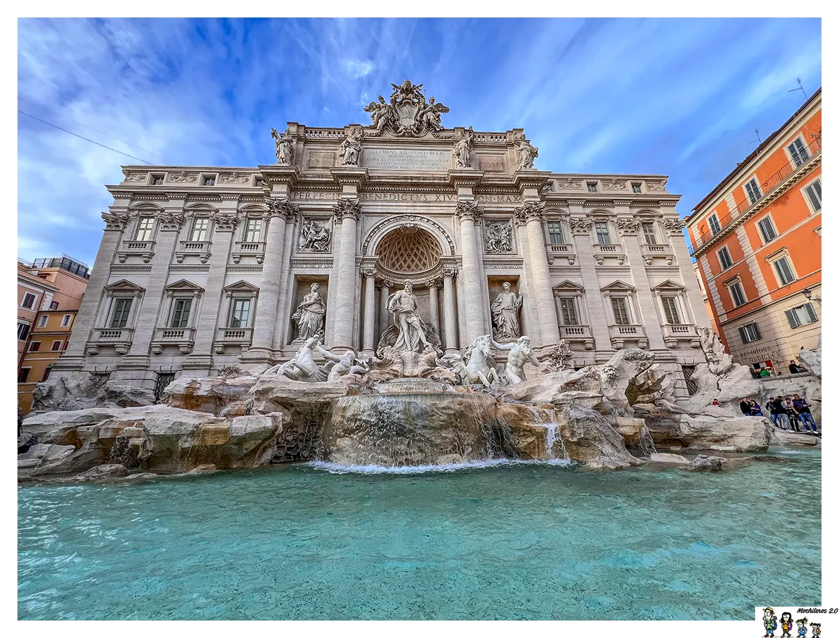 La preciosa Fontana di Trevi, Roma