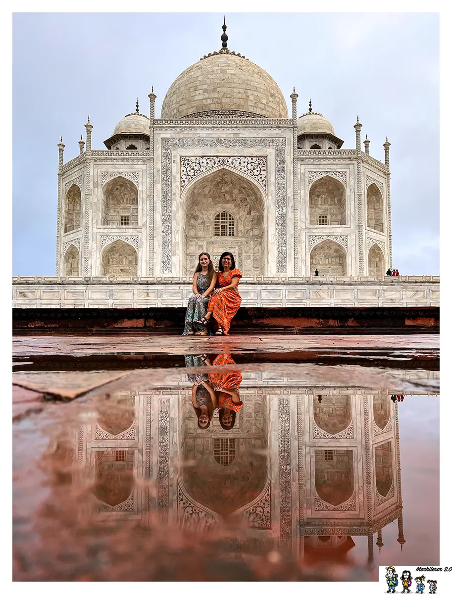 Taj Mahal y su reflejo